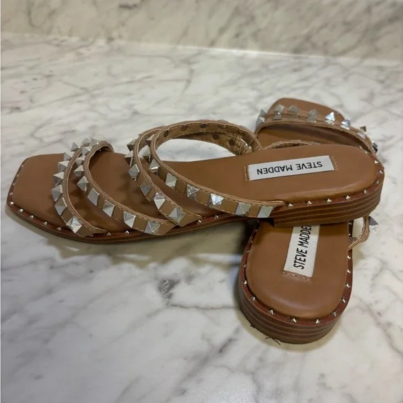 Steve Madden Skyler Tan Studden Sandals 8 WORN ONCE - Picture 5 of 14